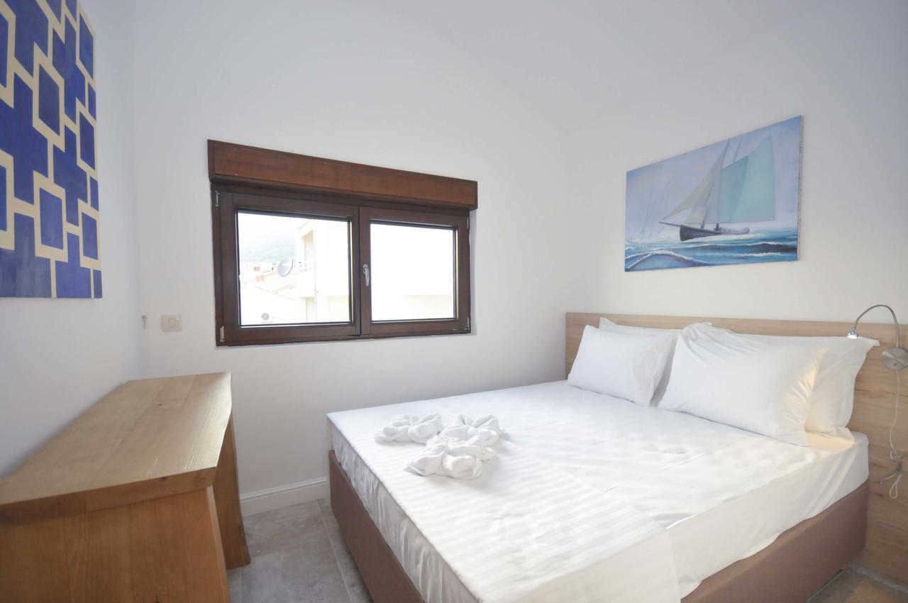 Corso Levante Luxury Suites Petrovac Exterior foto