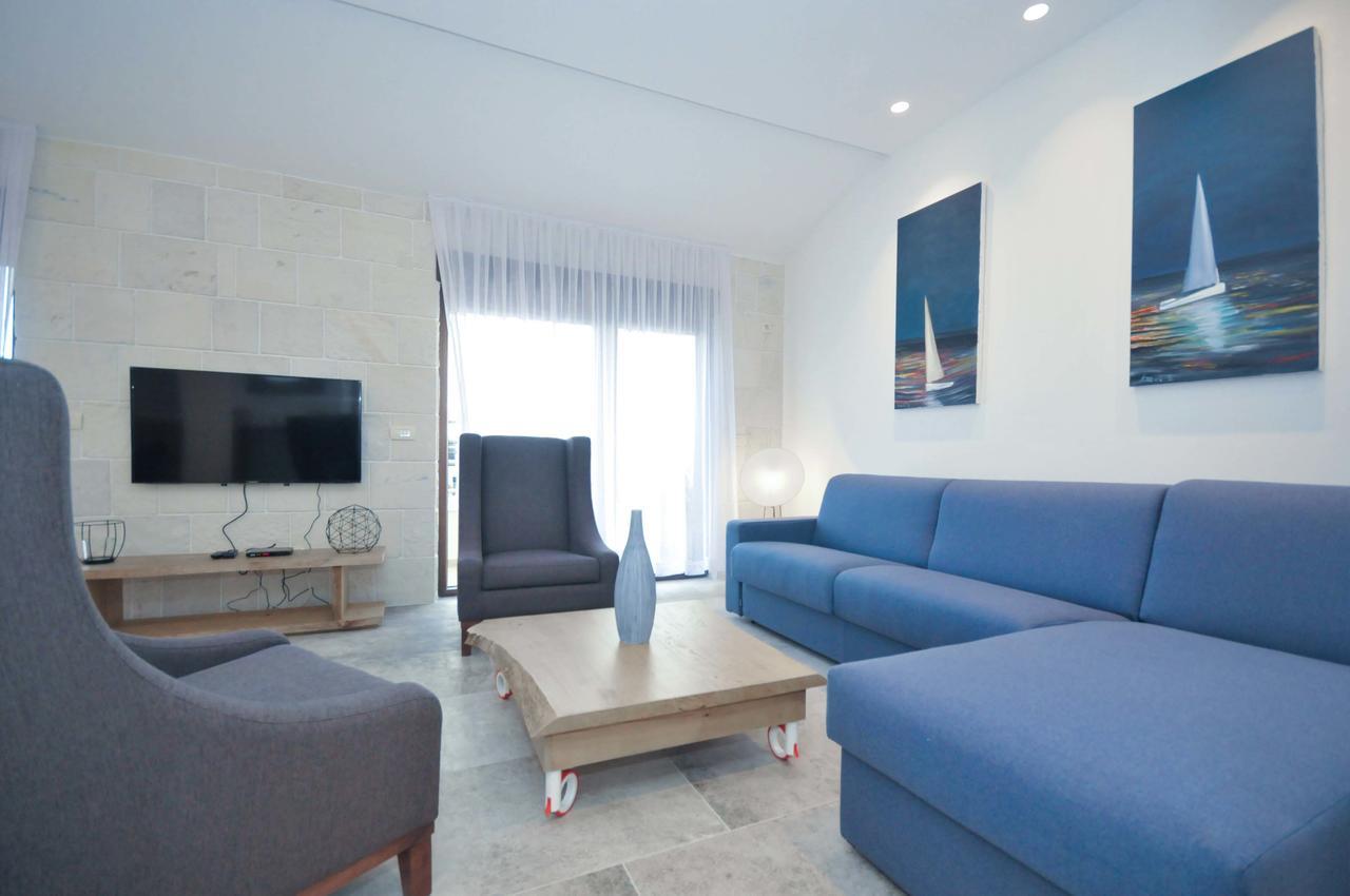 Corso Levante Luxury Suites Petrovac Exterior foto
