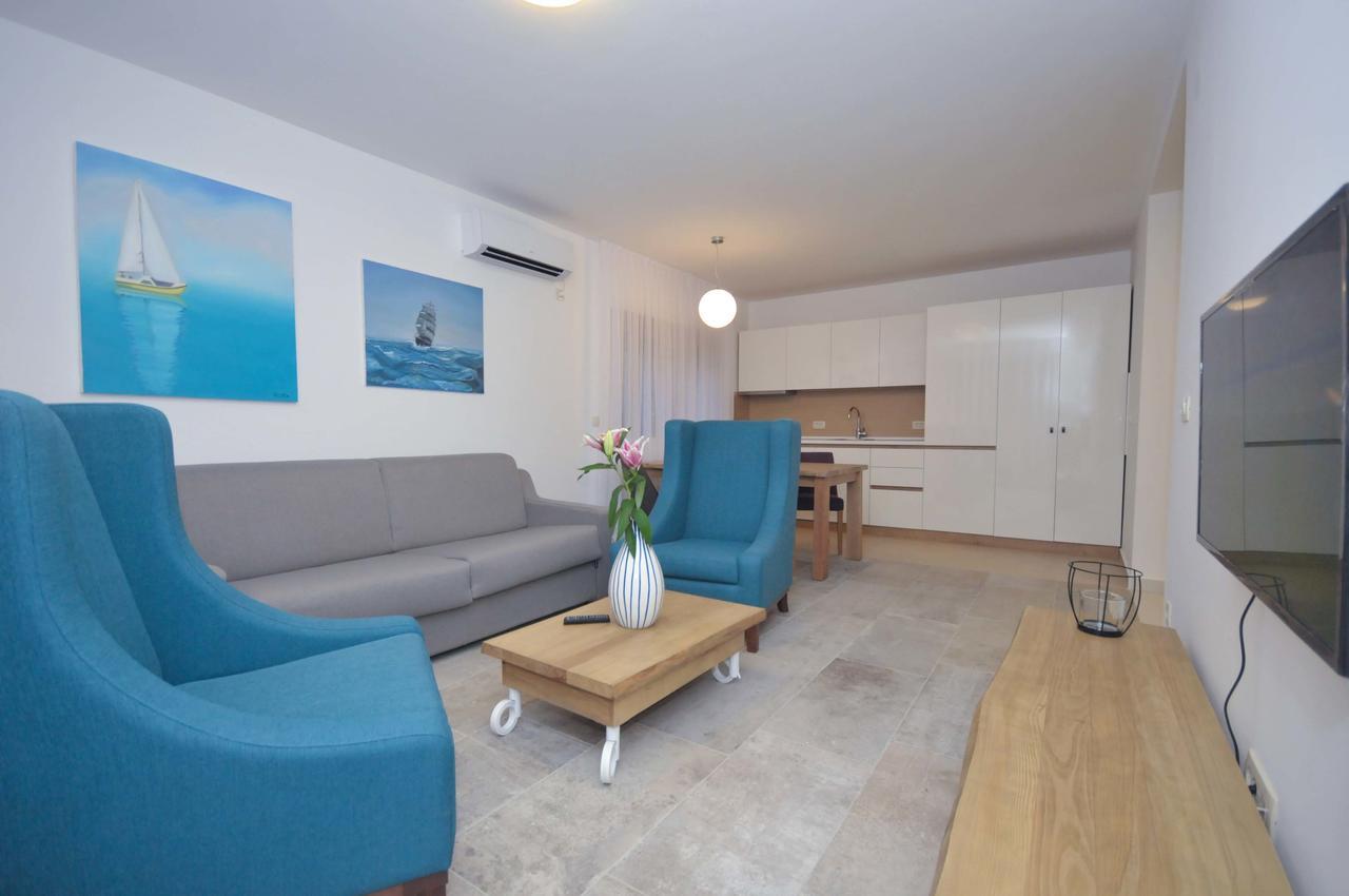 Corso Levante Luxury Suites Petrovac Exterior foto