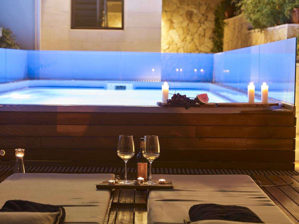 Corso Levante Luxury Suites Petrovac Exterior foto